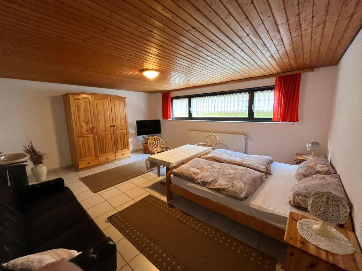 Pension Ernst Im Herzen Des Pfaelzerwaldes Mit Kueche Hotel Elmstein ภายนอก รูปภาพ